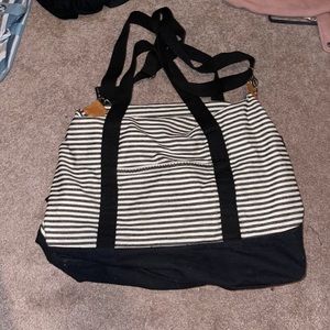 Thirty one weekender duffle